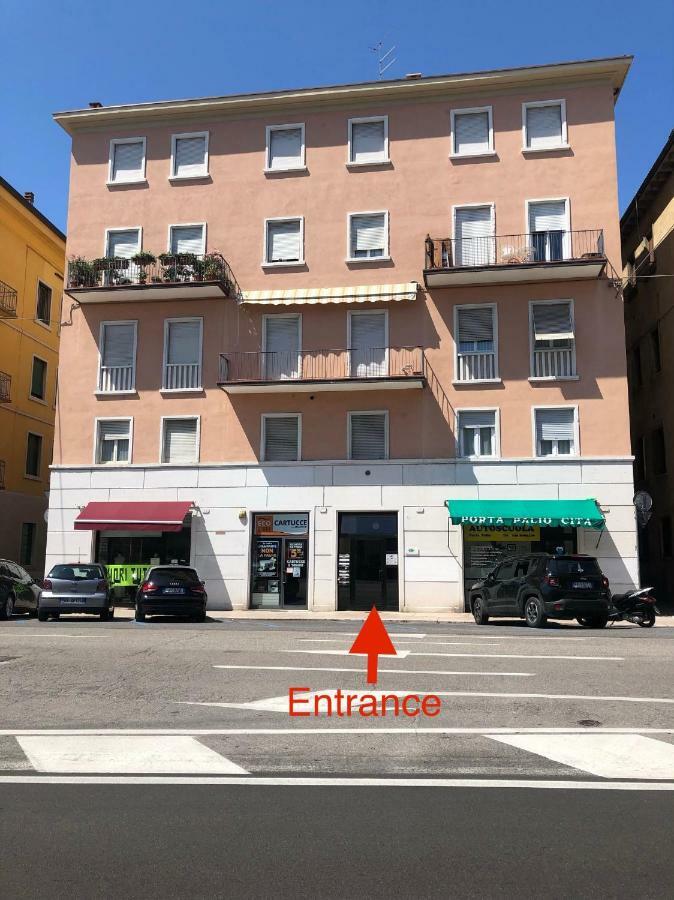 Appartamento Portapalio40 Con Parcheggio Верона Екстериор снимка
