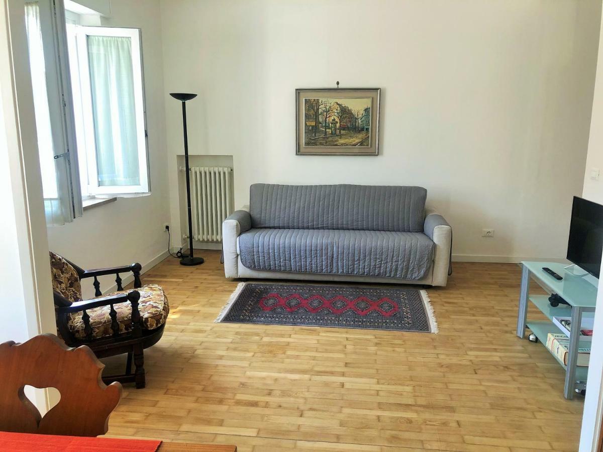 Appartamento Portapalio40 Con Parcheggio Верона Екстериор снимка
