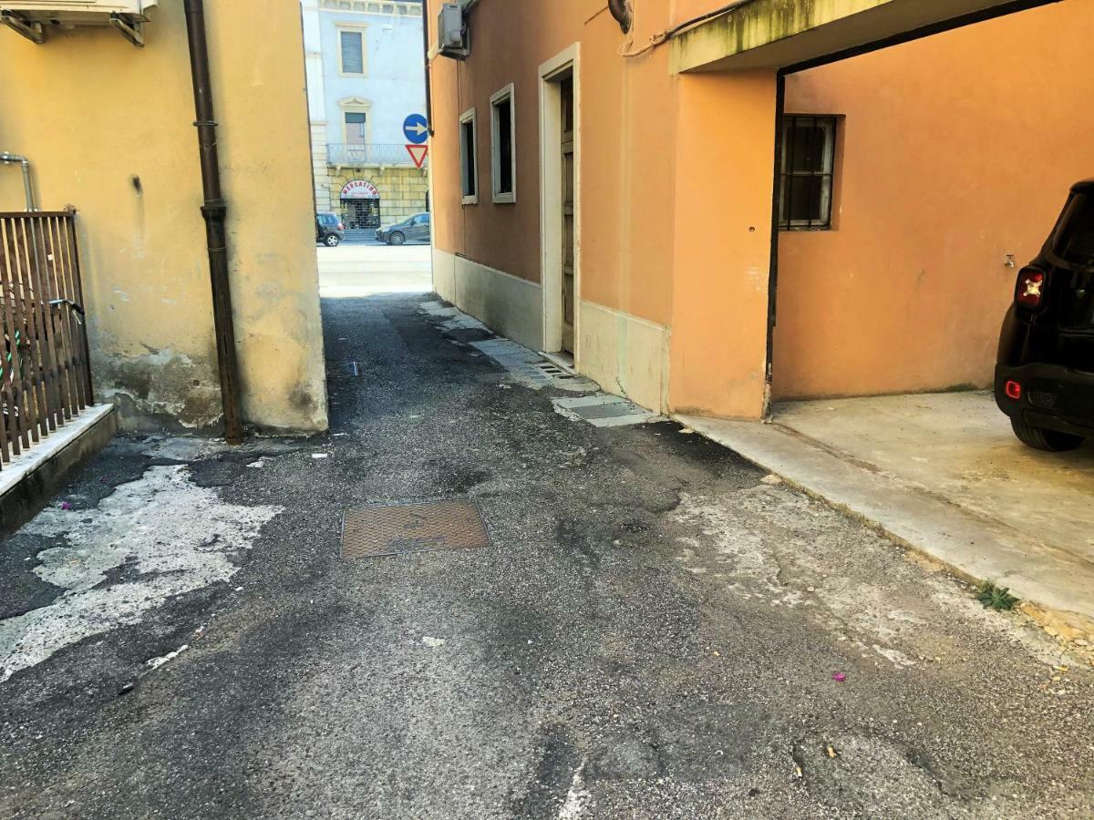 Appartamento Portapalio40 Con Parcheggio Верона Екстериор снимка